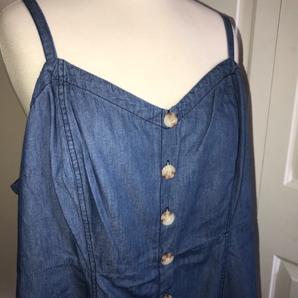 NWT Torrid Chambray Babydoll Top - Picture 2 of 5